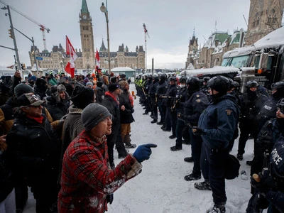 Confidential RCMP Report: Canadians at Risk of Revolting Over Financial Crisis Awareness